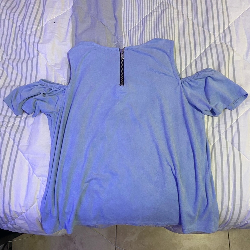 Top - Picture 3 of 3